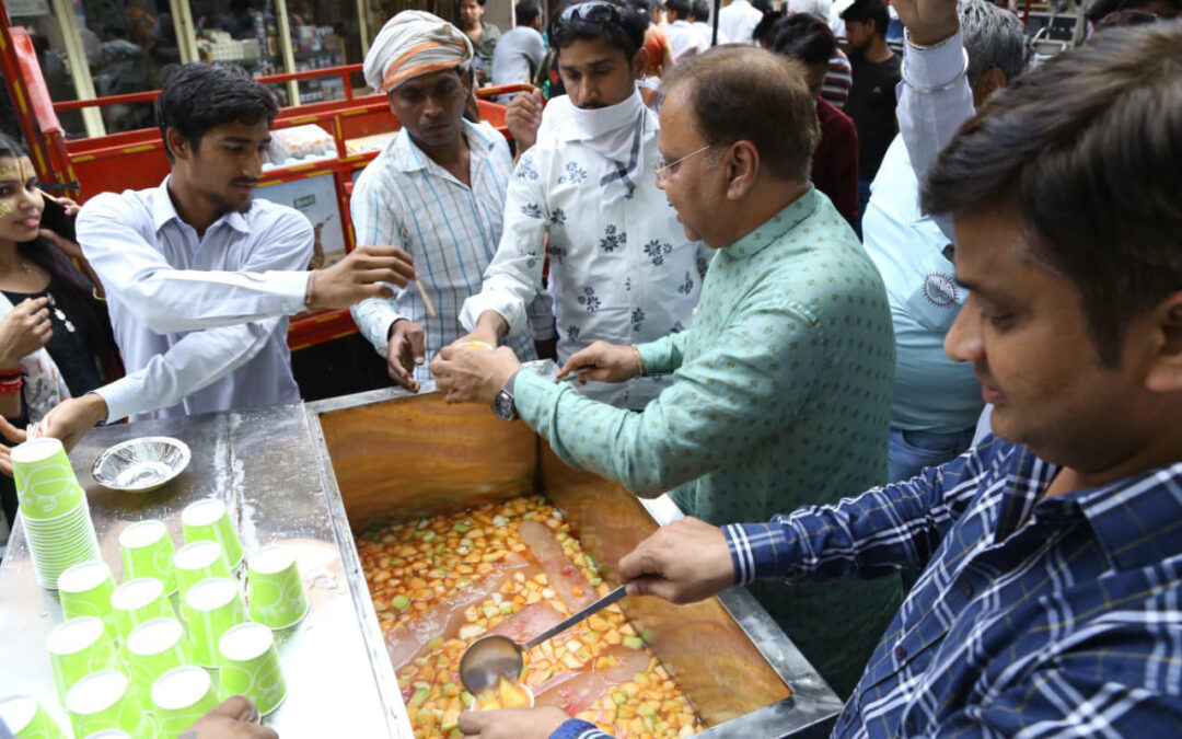 Prasadam distribution to Brijwasis