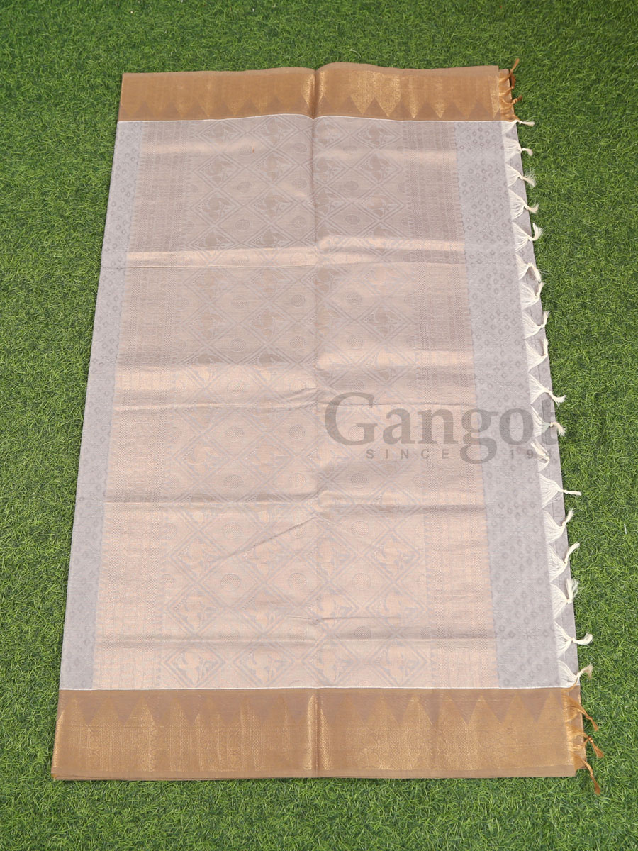 South Indian Cotton Saree - Image 4