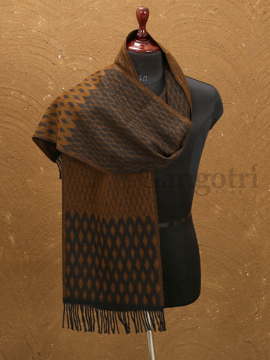 Woollen Muffler