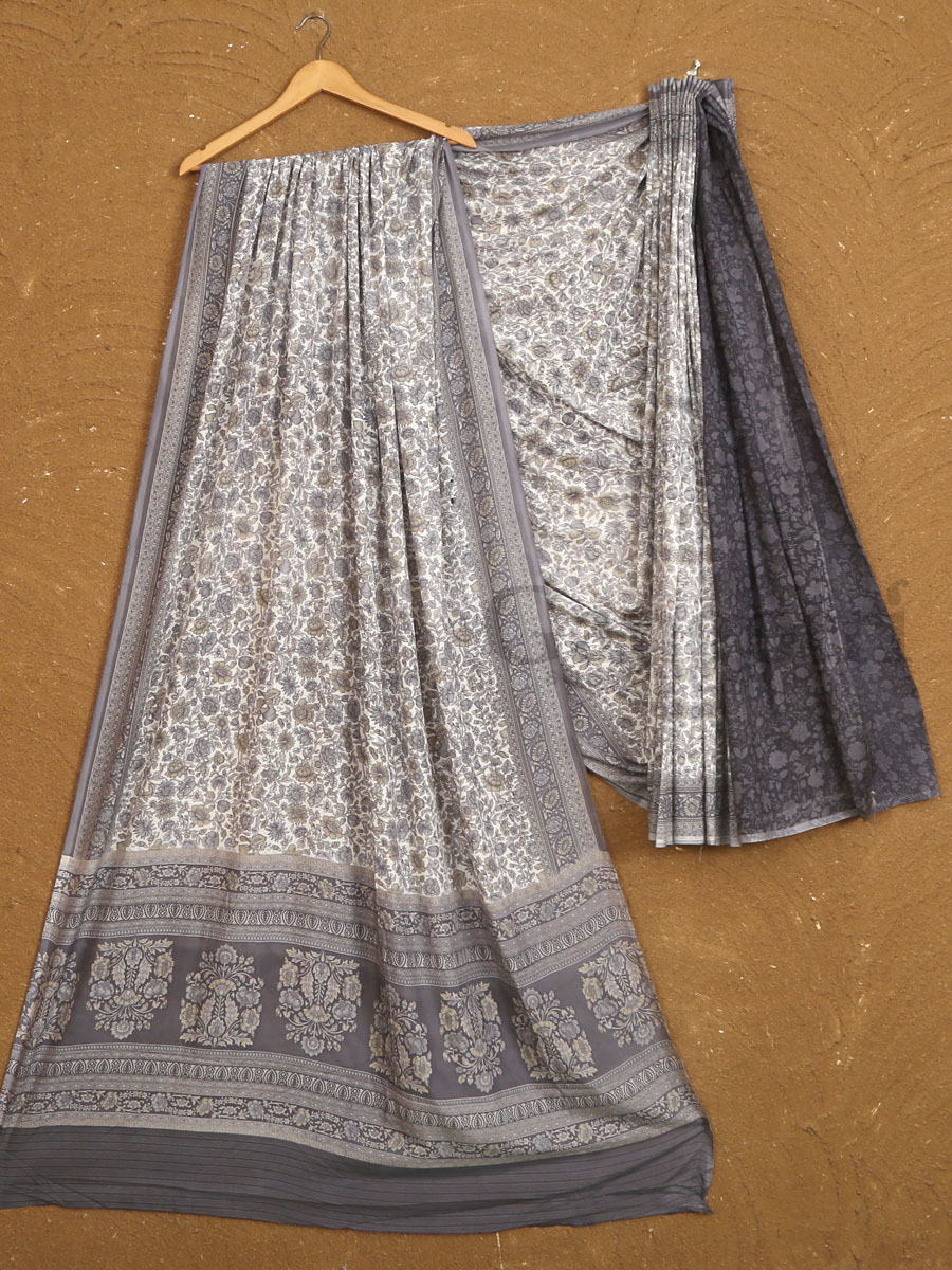 Sari Immitation Crepe - Image 4