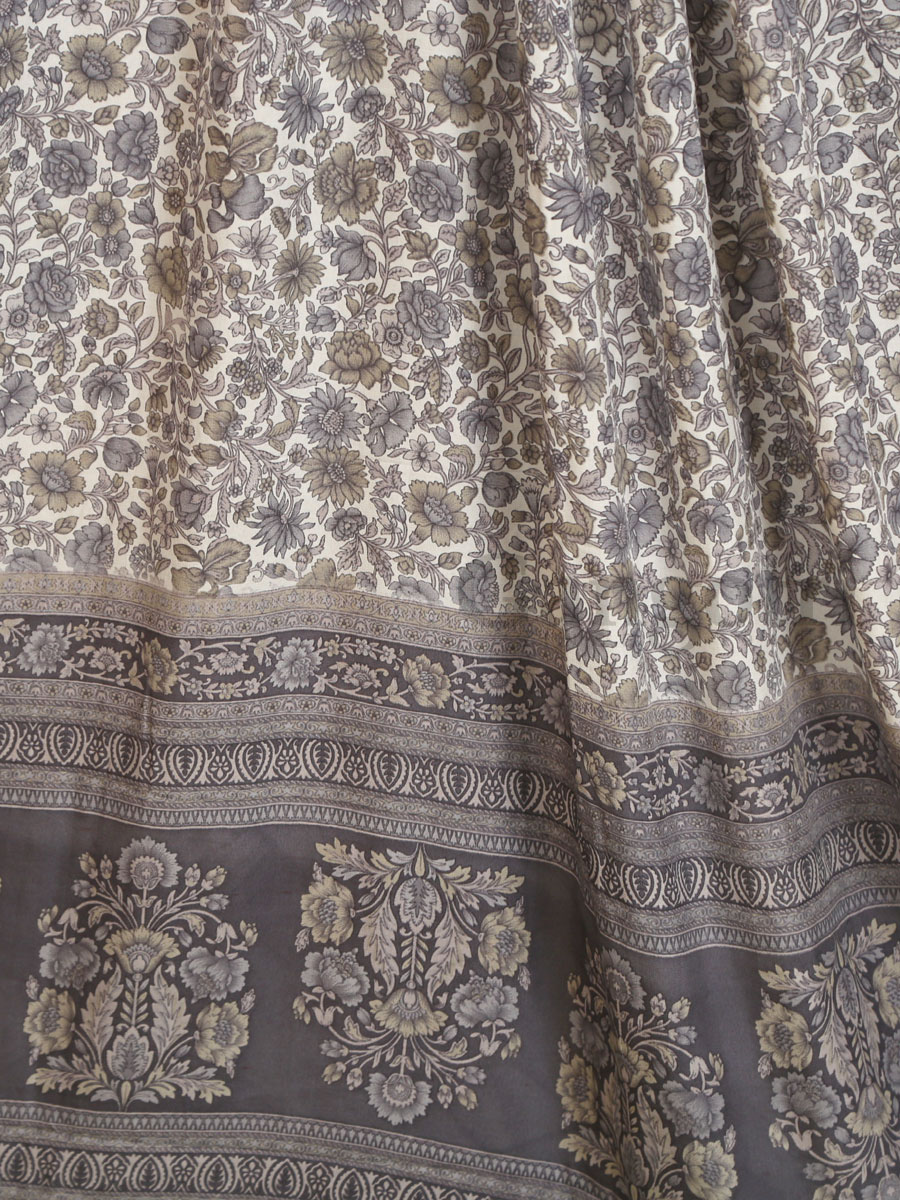 Sari Immitation Crepe - Image 3