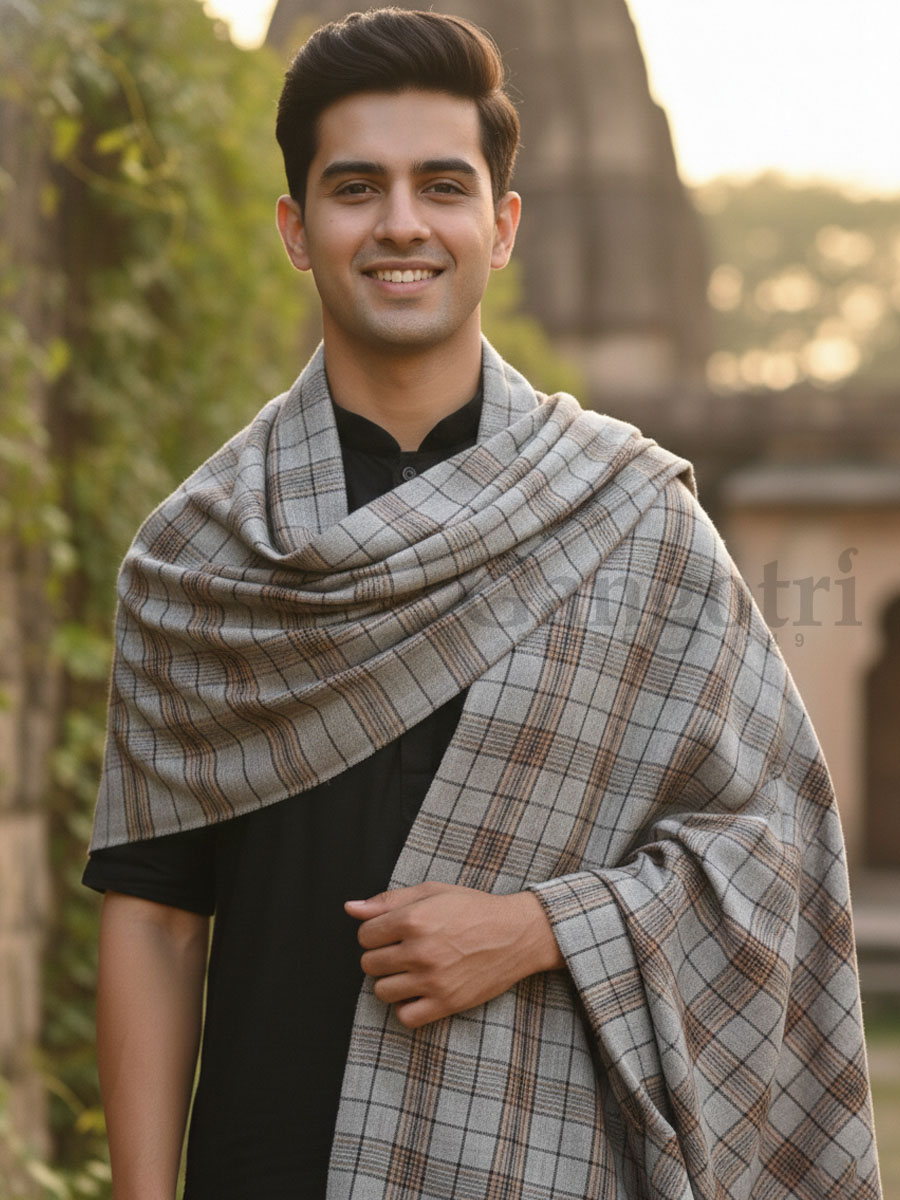 Woollen Shawl - Image 2