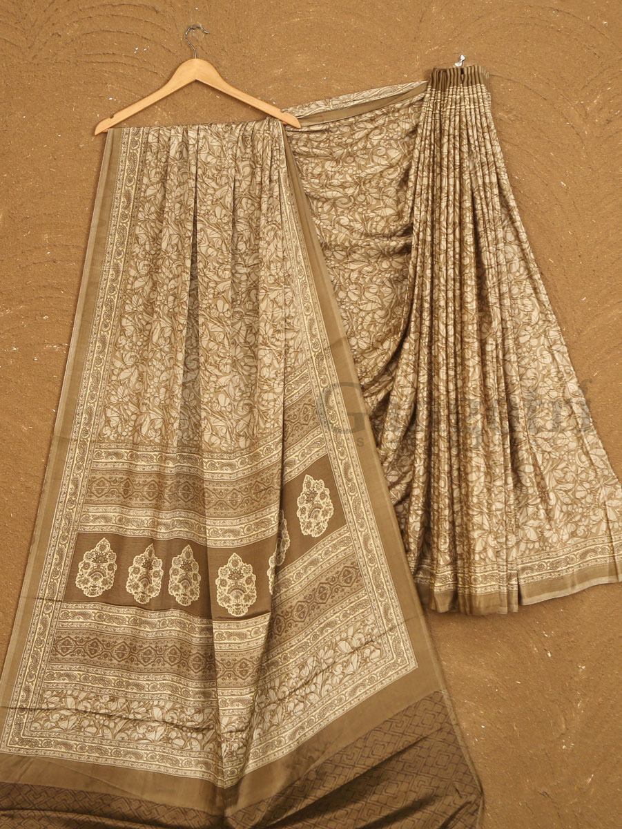 Sari Immitation Crepe - Image 4