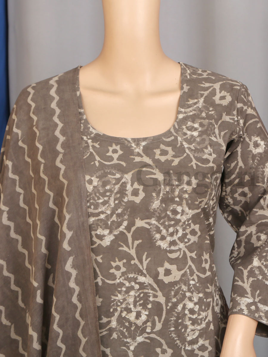Cotton Printed Suit S - Image 3