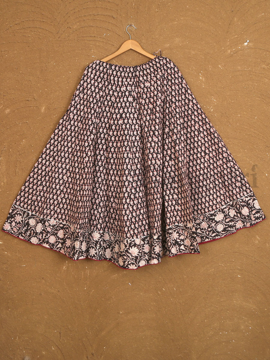Vibhavari Cotton Skirt 2XL - Image 4