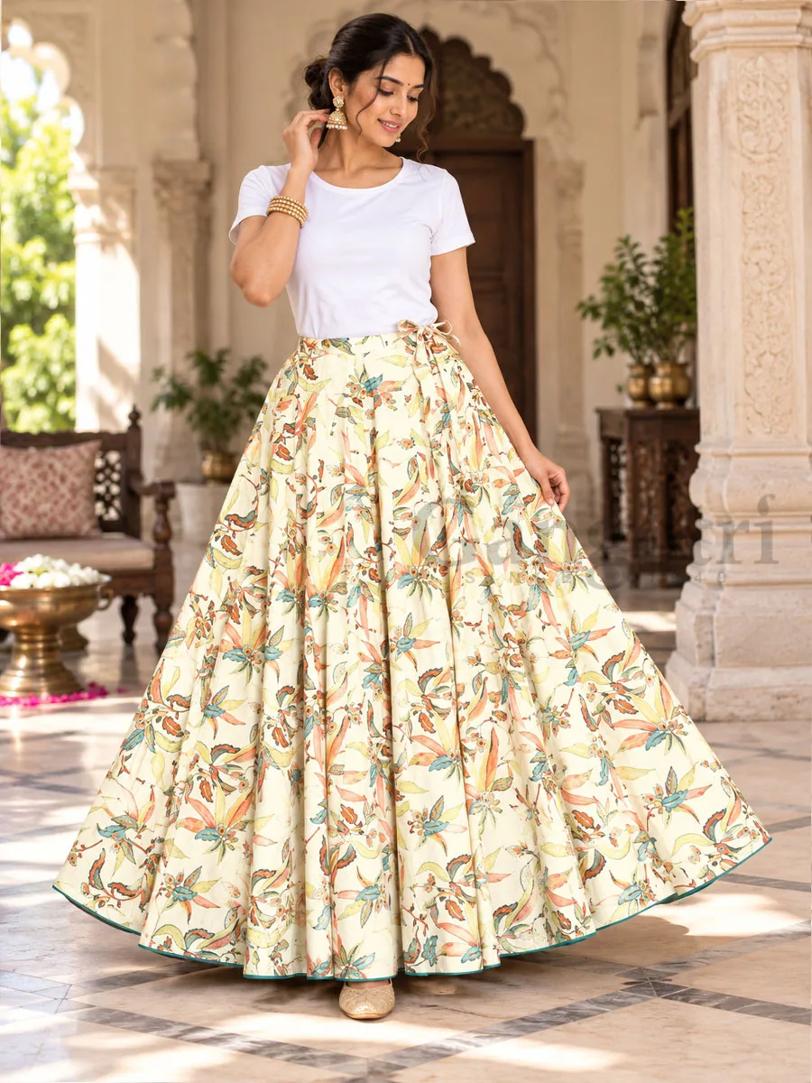 Blended Skirt M