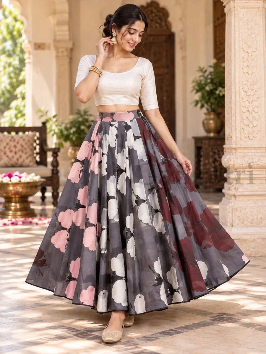 Blended Skirt M