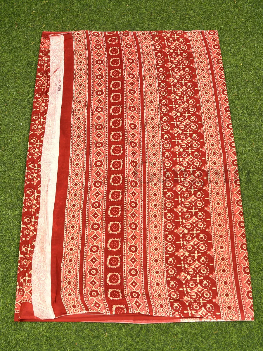Cotton Printed Saree - Image 3