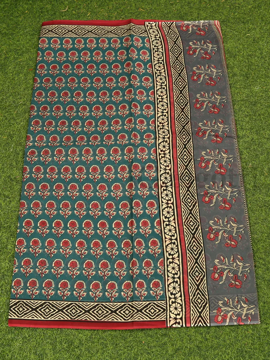 Cotton Printed Saree - Image 4