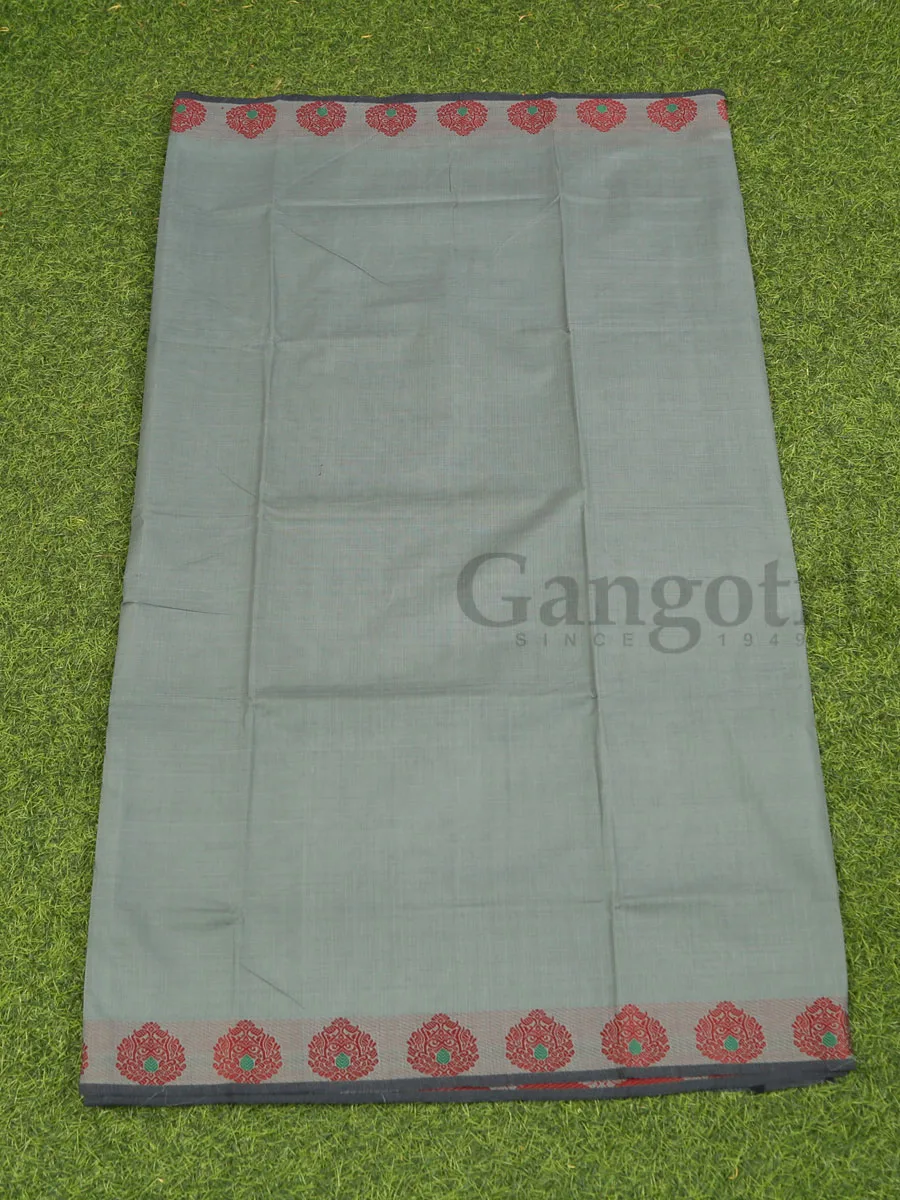 South Indian Cotton Saree - Image 3
