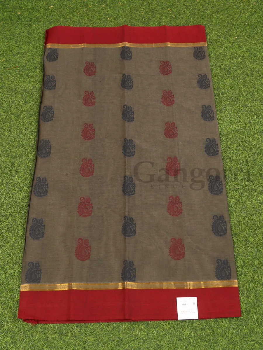 South Indian Cotton Saree - Image 3