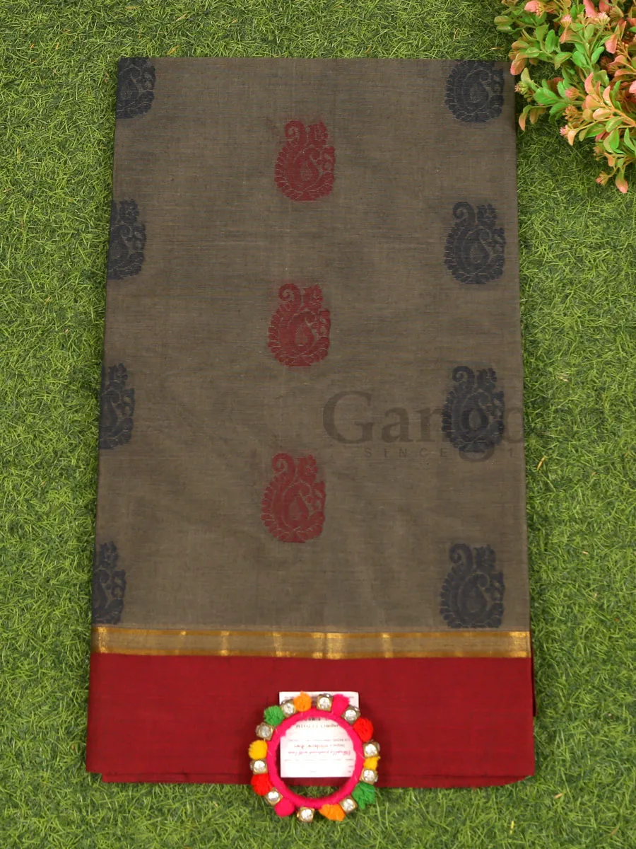South Indian Cotton Saree - Image 2