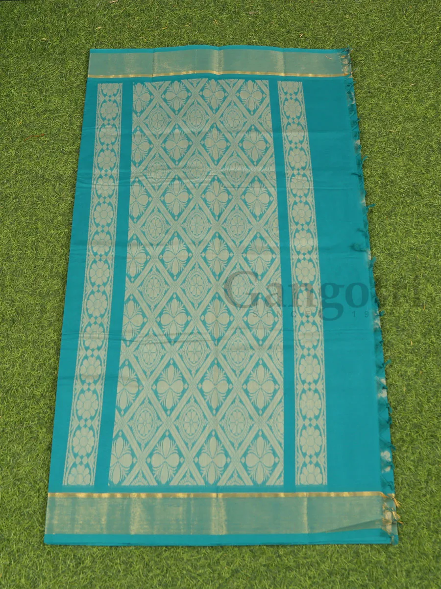 South Indian Cotton Saree - Image 4