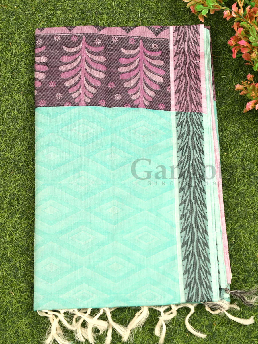 South Indian Cotton Saree - Image 3